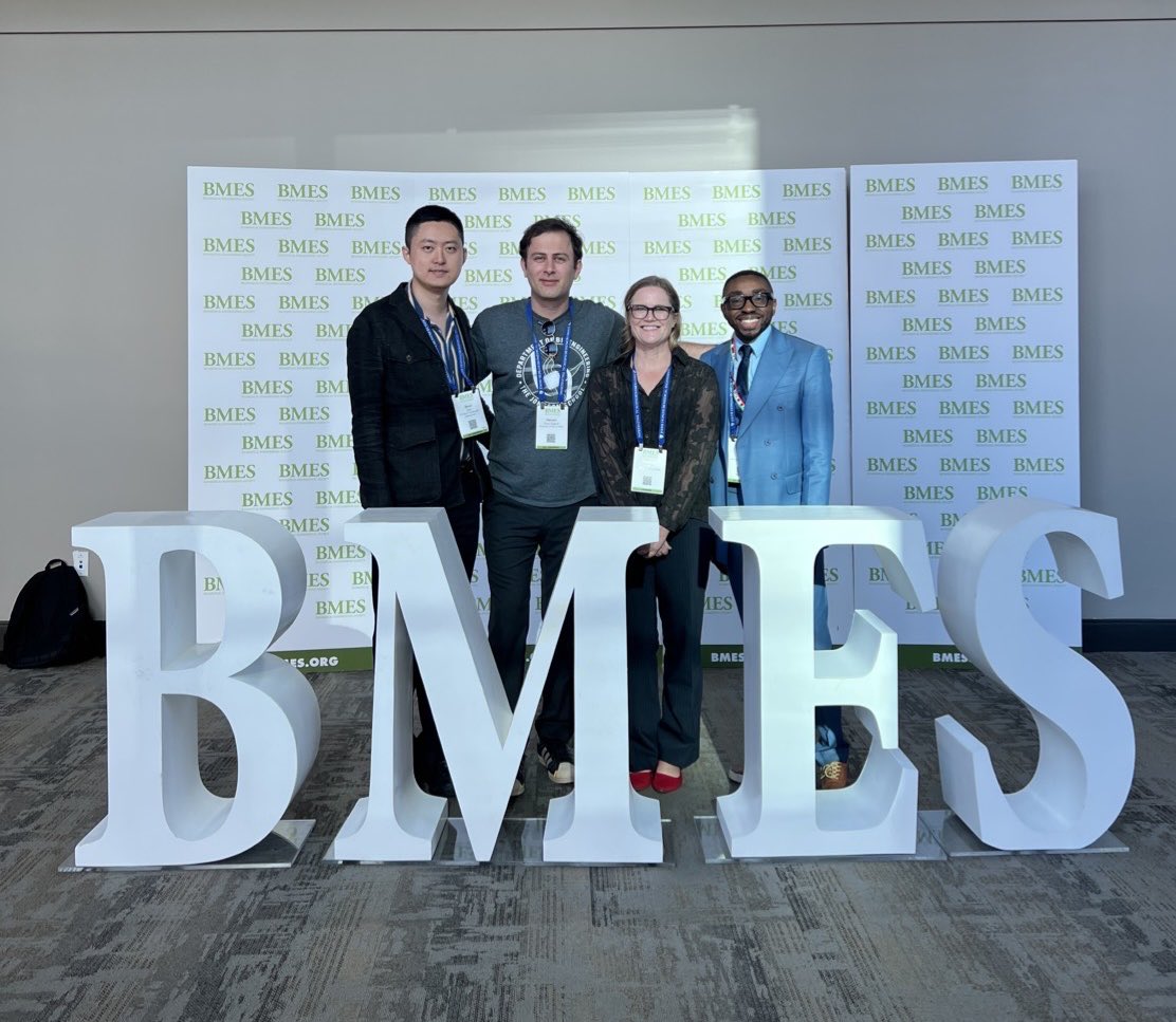 The Jones Lab had a great time at the <a href="/BMESociety/">Biomedical Engineering Society</a> Annual Meeting in San Diego! 🌴 I had a great time catching up with everyone and learning about all the new science. See you next year in Orlando. <a href="/bme_utd/">Bioengineering_UTDallas</a> is hiring four tenure track faculty positions! DM me for the link. #BMES