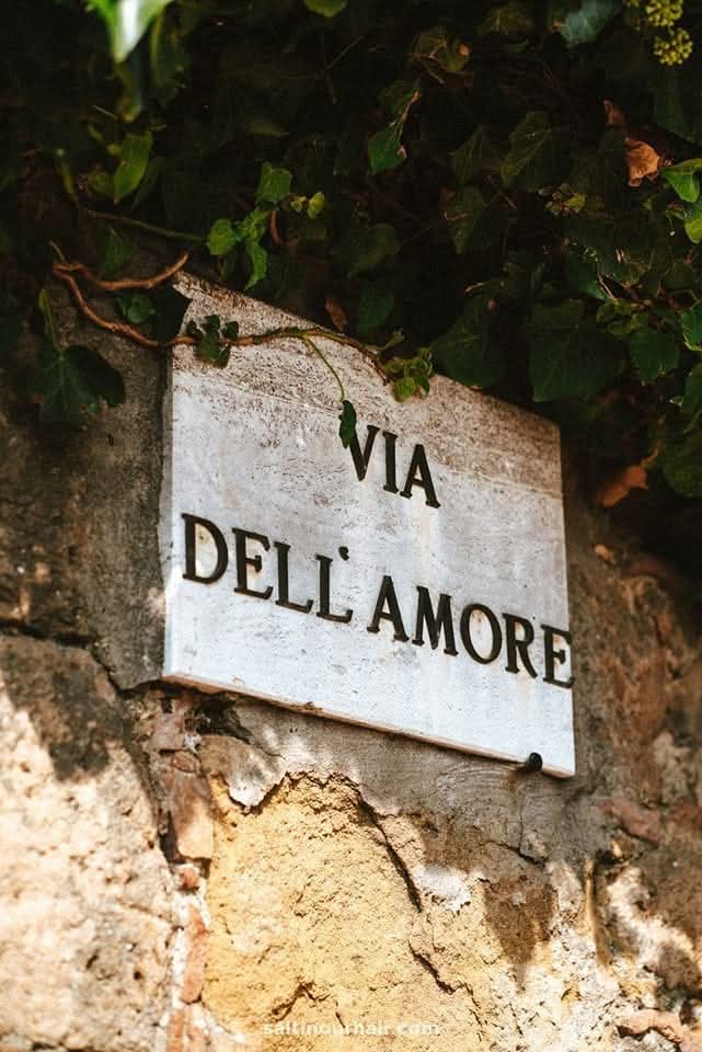 Amalia_rose88's tweet photo. Dove c'è amore, c'è una via. https://t.co/ERpvmVjUSa