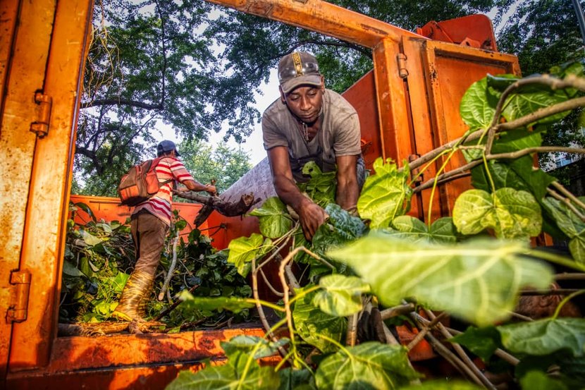 El sistema de trabajo implementado en la capital para resolver los principales problemas que afectan al pueblo ha demostrado, en poco más de una semana, que se puede revertir la situación si actuamos con disciplina, organización y la participación de todos.

#UnidosXCuba