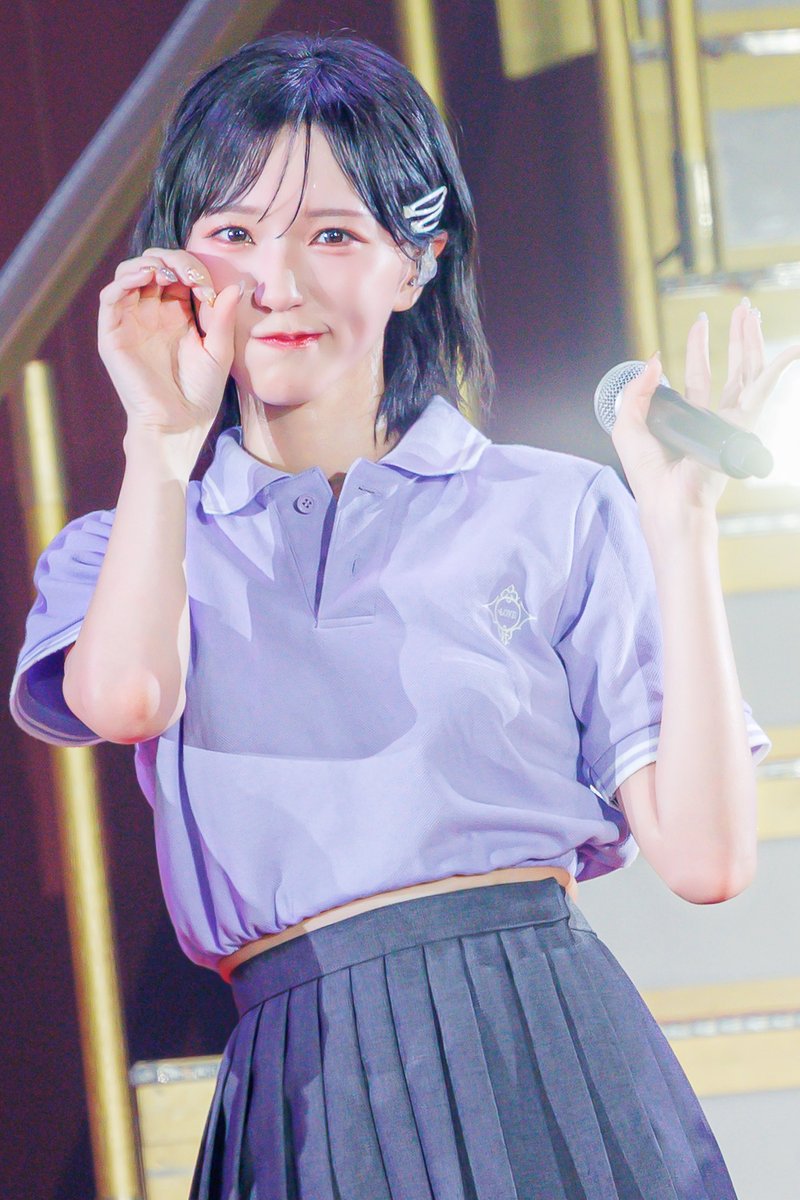 .
＝LOVE 8th ANNIVERSARY PREMIUM TOUR
@ ゼビオアリーナ仙台 1日目

衣織ちゃん、2枚目はずんだ餅ポーズですか？🫛

#イコラブ8周年ツアー #イコラブ_カメコ
#野口衣織 <a href="/noguchi_iori/">野口 衣織</a>