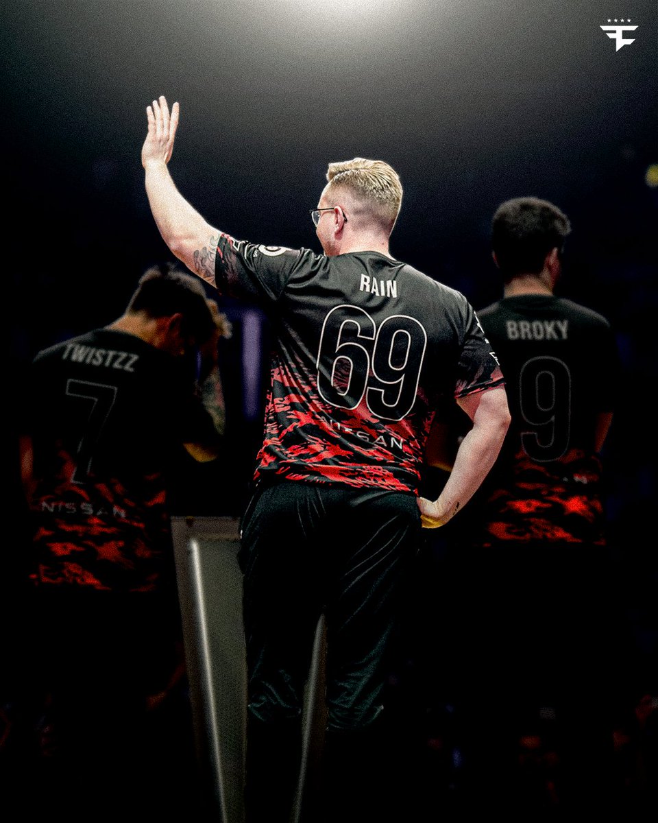 FaZe Esports (@fazeesports) on Twitter photo What a dance it was.
One more time, from everyone at FaZe and the entire Counter-Strike community.
Thank you <a href="/FaZe_rainCS/">Håvard Nygaard</a> ❤️ What a dance it was.
One more time, from everyone at FaZe and the entire Counter-Strike community.
Thank you <a href="/FaZe_rainCS/">Håvard Nygaard</a> ❤️