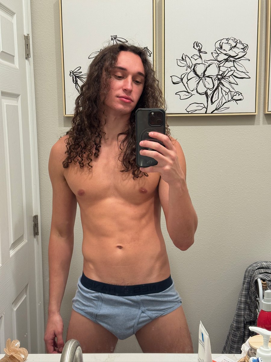 TarzanJames tweet media