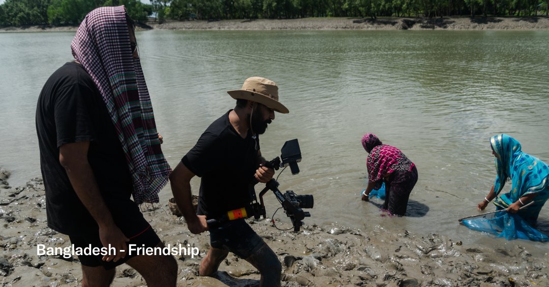 EarthshotPrize's tweet image. From muddy treks to picture-perfect locations, go behind the scenes of our 2025 Finalist series with the incredible team at Open Planet.

Watch the series on our @YouTube channel: youtube.com/channel/UCBKGu…