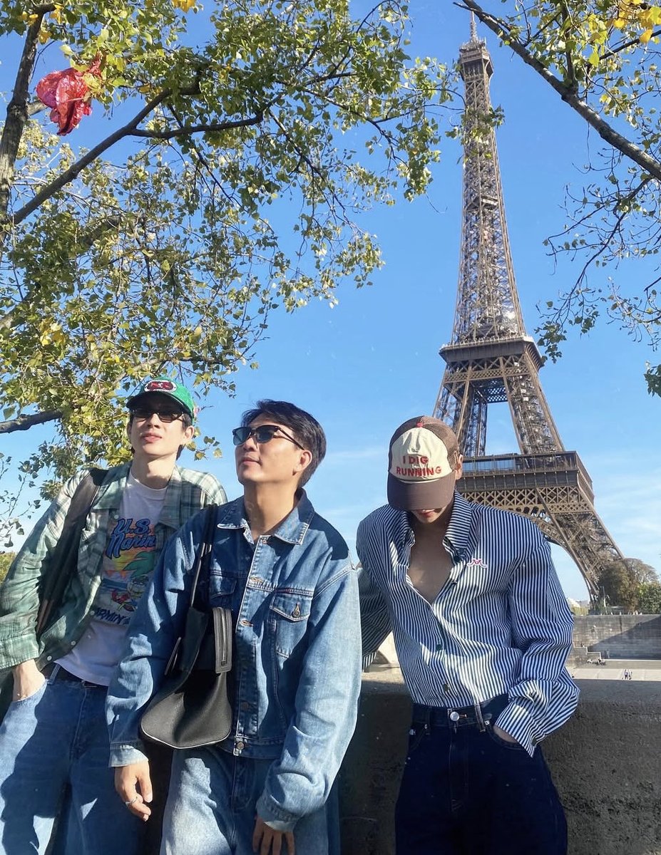 fspsr_'s tweet photo. ออฟกันและพ่อแจ๊ค เท่มากกกก😎😎 https://t.co/lMIVImr1Sn