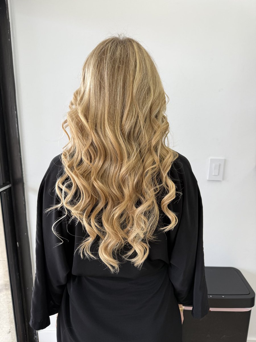 Straight Hair or Curly Hair?! 🤔