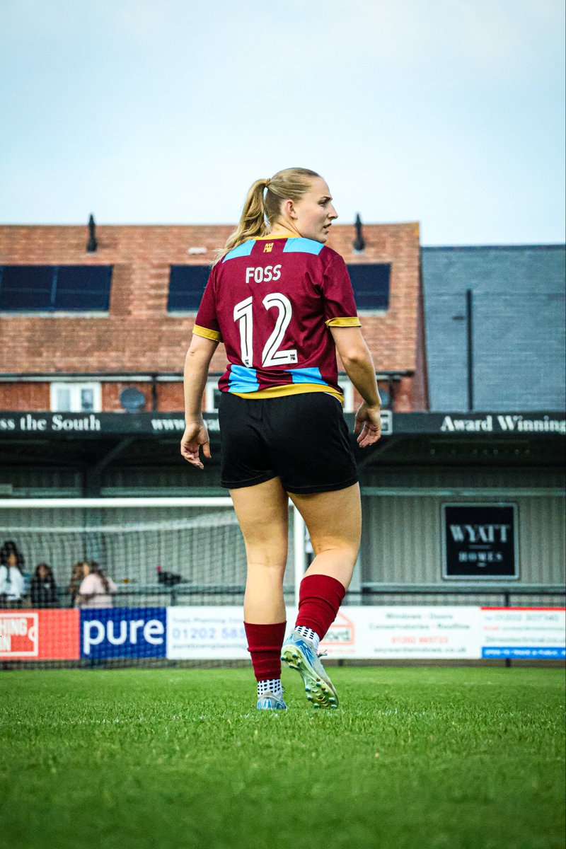 FarnhamTownWFC's tweet image. 💪 Battling to extend our lead