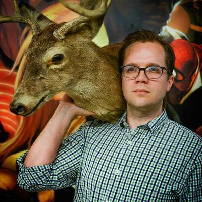 iREUS_SA's tweet image. Someone asked Nick Lowe, “Why do you hate Peter? Can he ever be happy with MJ?”

Nick Lowe: “It’s a drama that’s how things go. There’s no shortage of stories where Peter settles down with a family, like Spider-Girl, Ultimate Spider-Man, etc.. .”