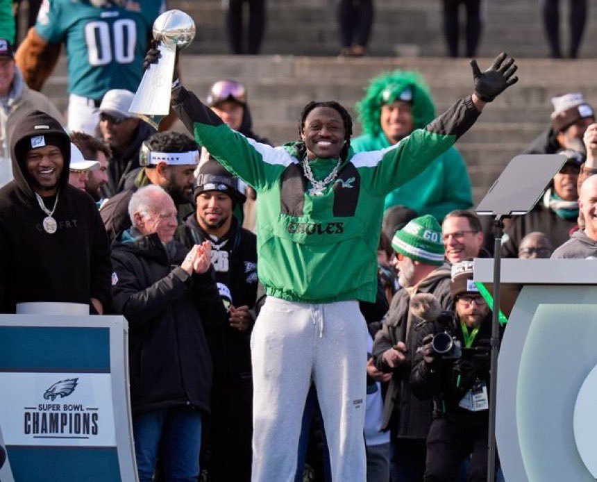 Idc if they’re rumors, I don’t like seeing/reading/hearing the idea of the Eagles trading AJ Brown.

I hope AJ retires an Eagle 💚🦅