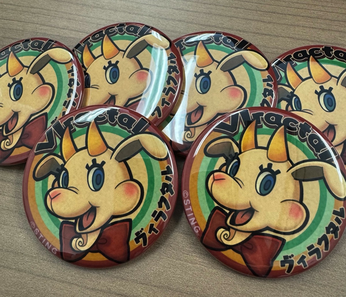 Sting_ipr's tweet image. We made Baphoco badges — the GM of Viractal! 
They turned out great, so we gave them to the dev team as a small gift. 💫