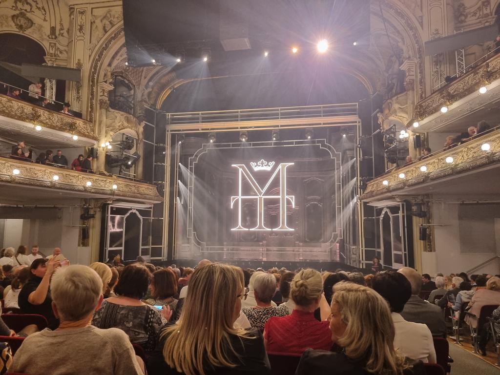 Heute sind wir bei der Urli von <a href="/EduardHabsburg/">Eduard Habsburg</a>