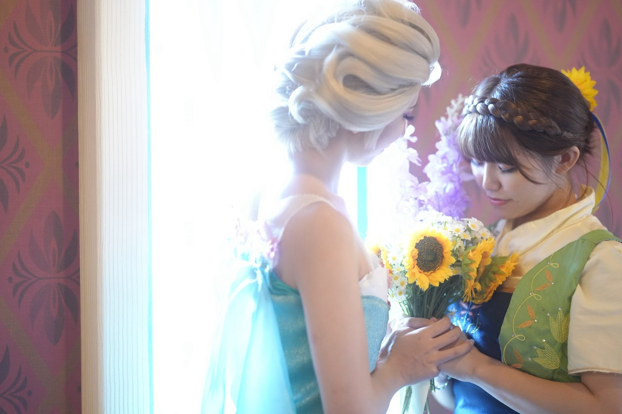 エルサのサプライズ – търсене / X