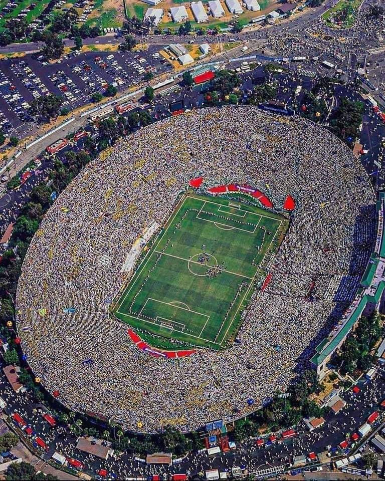 La_Minute_Foot's tweet image. Rose Bowl,finale de la Coupe du monde 1994 🇺🇸

🏆 Finale : Brésil 🇧🇷 – Italie 🇮🇹 Score : 0–0 (3-2 Tab)

#WC