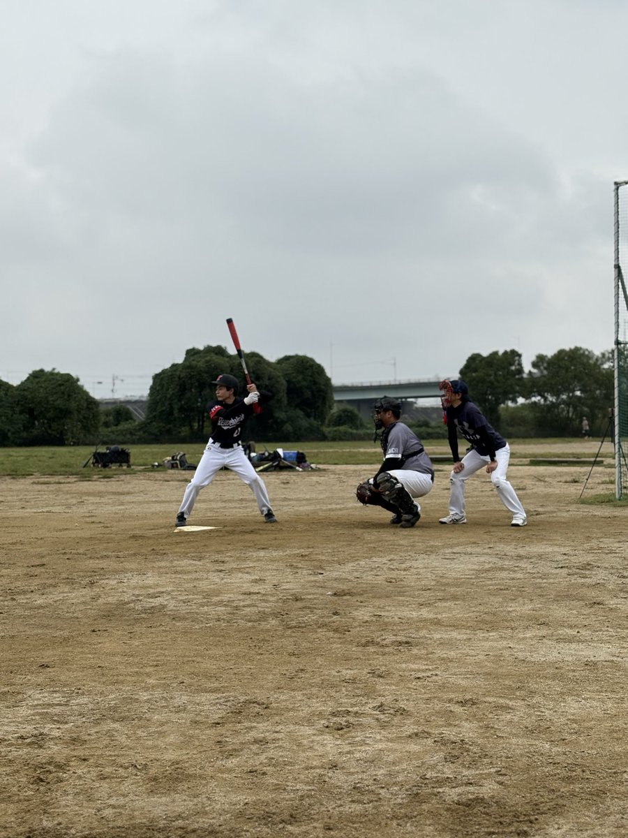 re_b_c's tweet photo. 2025.10.11 vs 尾張サンダーバード様

今日の試合は勝利✨
要所でのタイムリーやフォアボールなどで着実に得点を重ね、6-1の快勝となりました！
尾張サンダーバード様、対戦ありがとうございました！

#愛知草野球 #名古屋草野球
#草野球チーム #軟式野球
#新メンバー募集 #対戦相手募集 https://t.co/TNj6fUt8u4