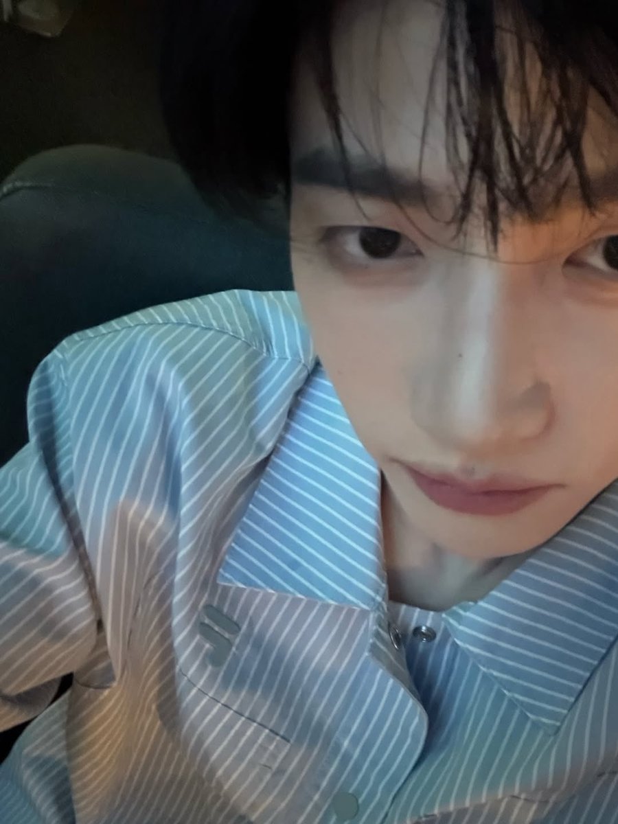 zzzaaanng1's tweet image. 제로베이스원 인스타 #장하오

냠냠 🍉🥭🍊🍇