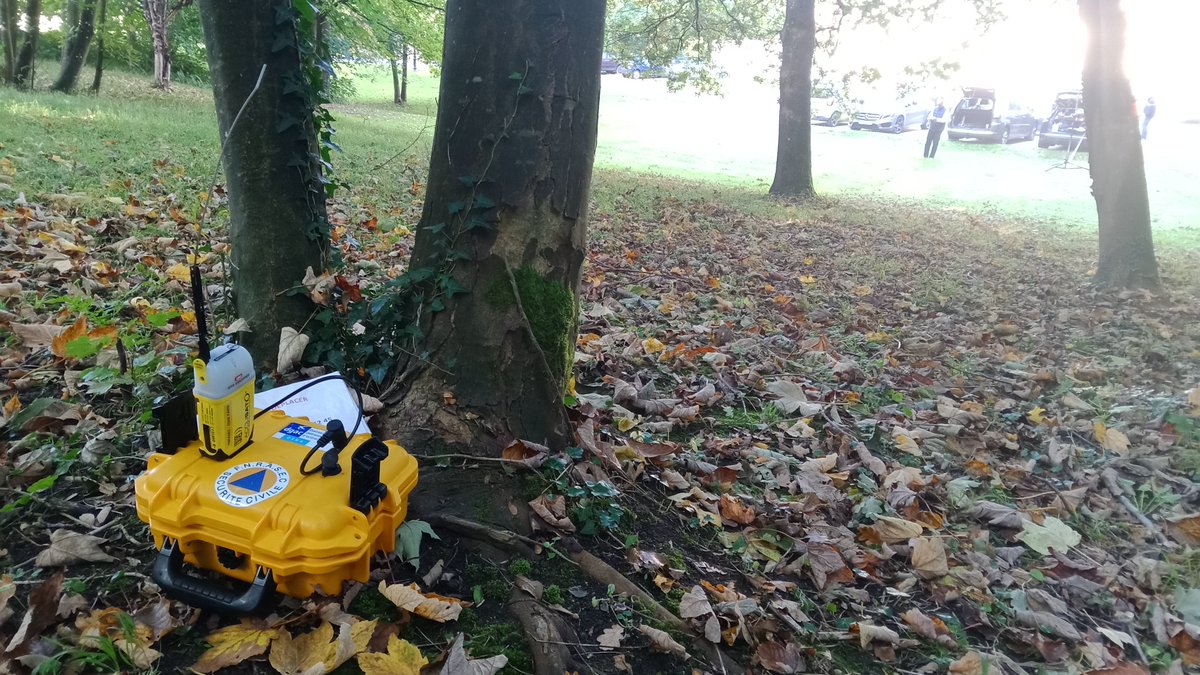 Ce dimanche, l'équipe <a href="/ADRASEC95/">ADRASEC 95 - Sécurité Civile</a> était en exercice #SATER dans le #valdoise :
🚗 5 équipes sur le terrain
🇫🇷 1 équipe en #préfecture
📡 1 poseur
Test d'un nouvel outil #rasectools de suivis des équipes 👍
Et le temps était avec nous ☀️

<a href="/Prefet95/">Préfet du Val-d'Oise</a> <a href="/valdoise/">Département du Val d'Oise</a> <a href="/fnrasec/">FNRASEC Sécurité Civile</a>