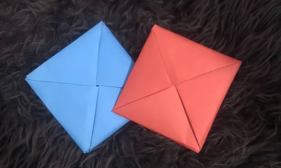 Gambling Red and Blue Flip