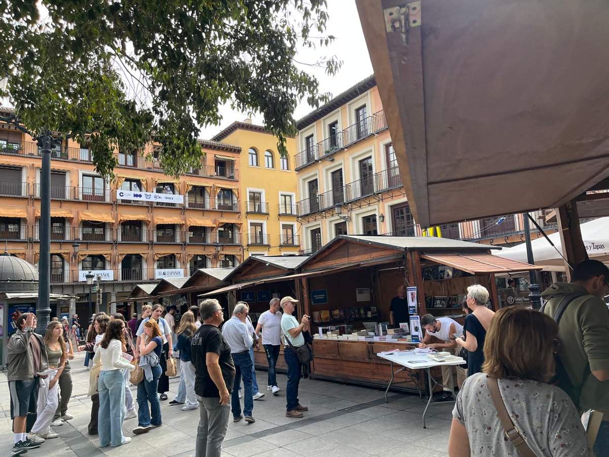 📚 Alzamos la voz: urge recuperar la ambición cultural de la Feria del Libro y denunciamos el abandono de certámenes literarios que dieron prestigio a la ciudad. Reclamamos planificación, apoyo al sector y compromiso real con la cultura. 🎭✍️

👉 grupopsoetoledo.es/actualidad/el-…