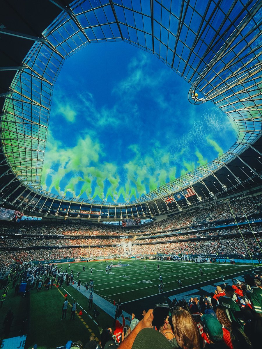 Chris Johnson tweet media