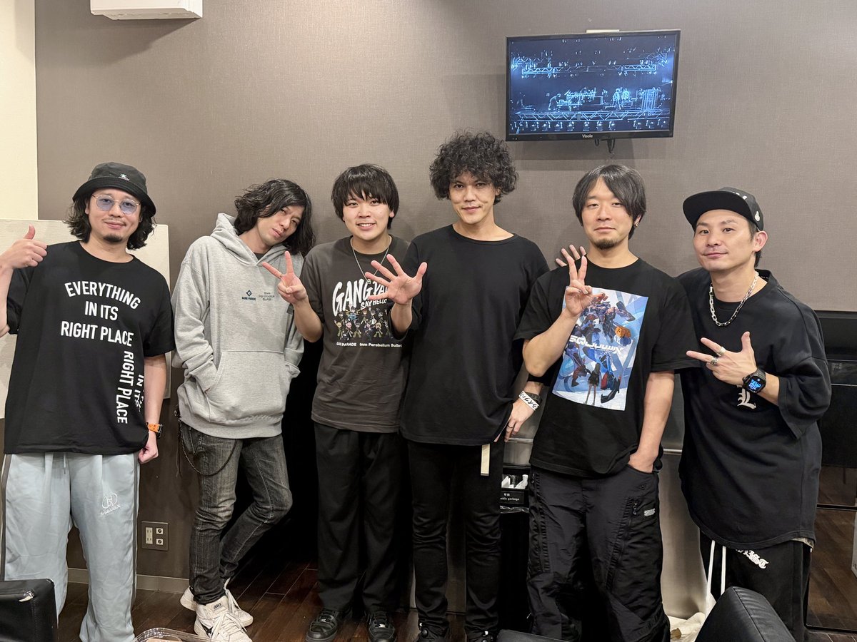 #GANGPARADE 
ライブナタリー presents 
『GANG PARADE SAY HELLO！2MAN’25』
#9mmParabellumBullet 
at Spotify O-EAST

ギャンパレキーボードでした！🎹
GANG BOYZ初参戦、最高の熱気でとっても楽しかったですー！！

そして高校時代の思い出すぎる9mmのみなさまもありがとうございました！！