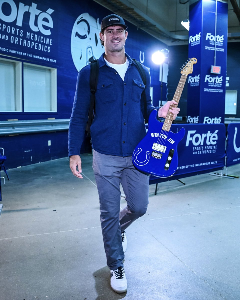 QB1 🎸