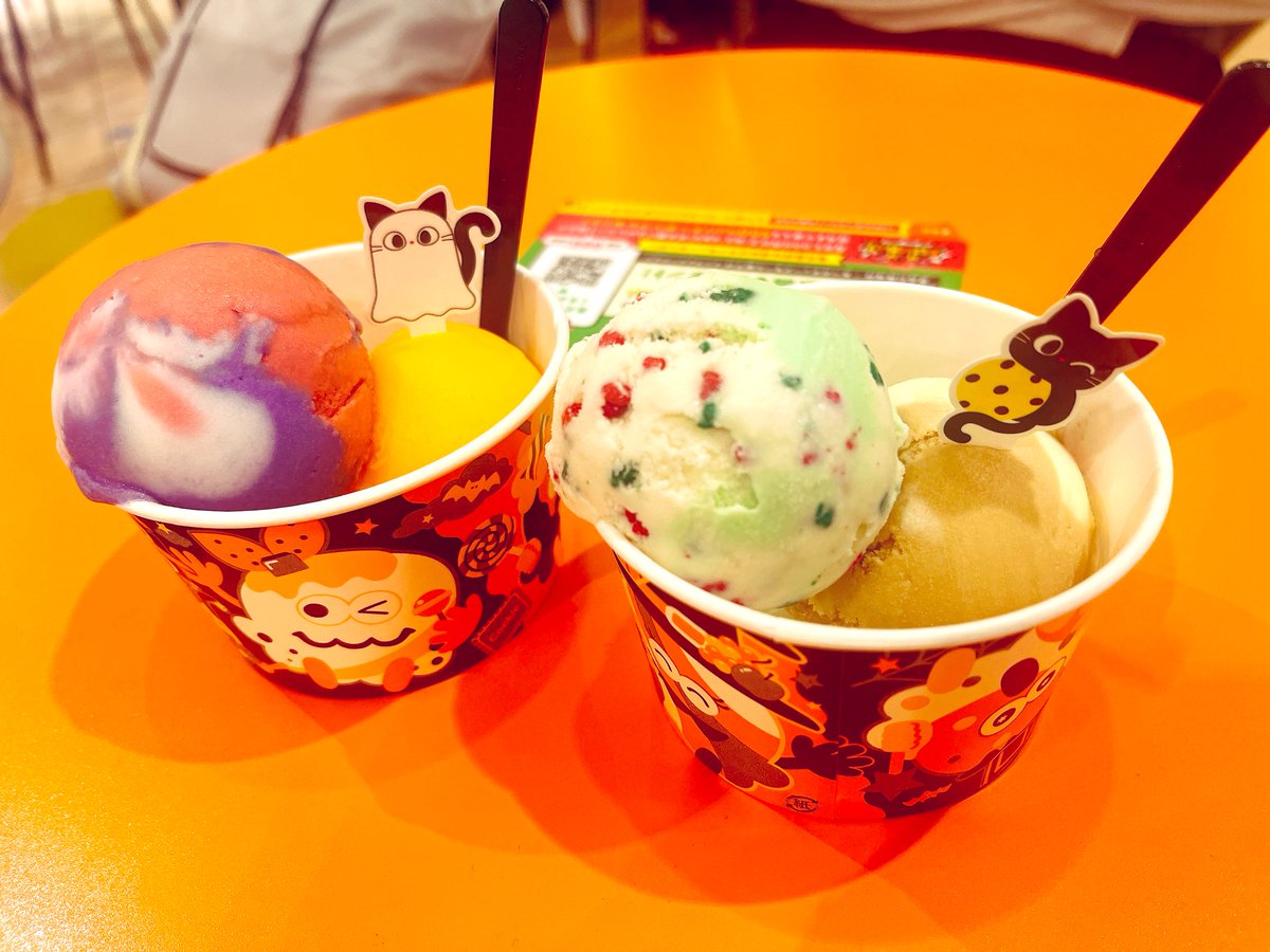 サーティーワン！！！
2人で4種類を
わけわけしていただきましたー🍨
#hana写真