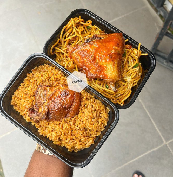 imole__olorun's tweet image. It will cost $0.00 to help retweet my food combo ❤️
Price : frame 1: 5,000
             Frame 2: 5,000
