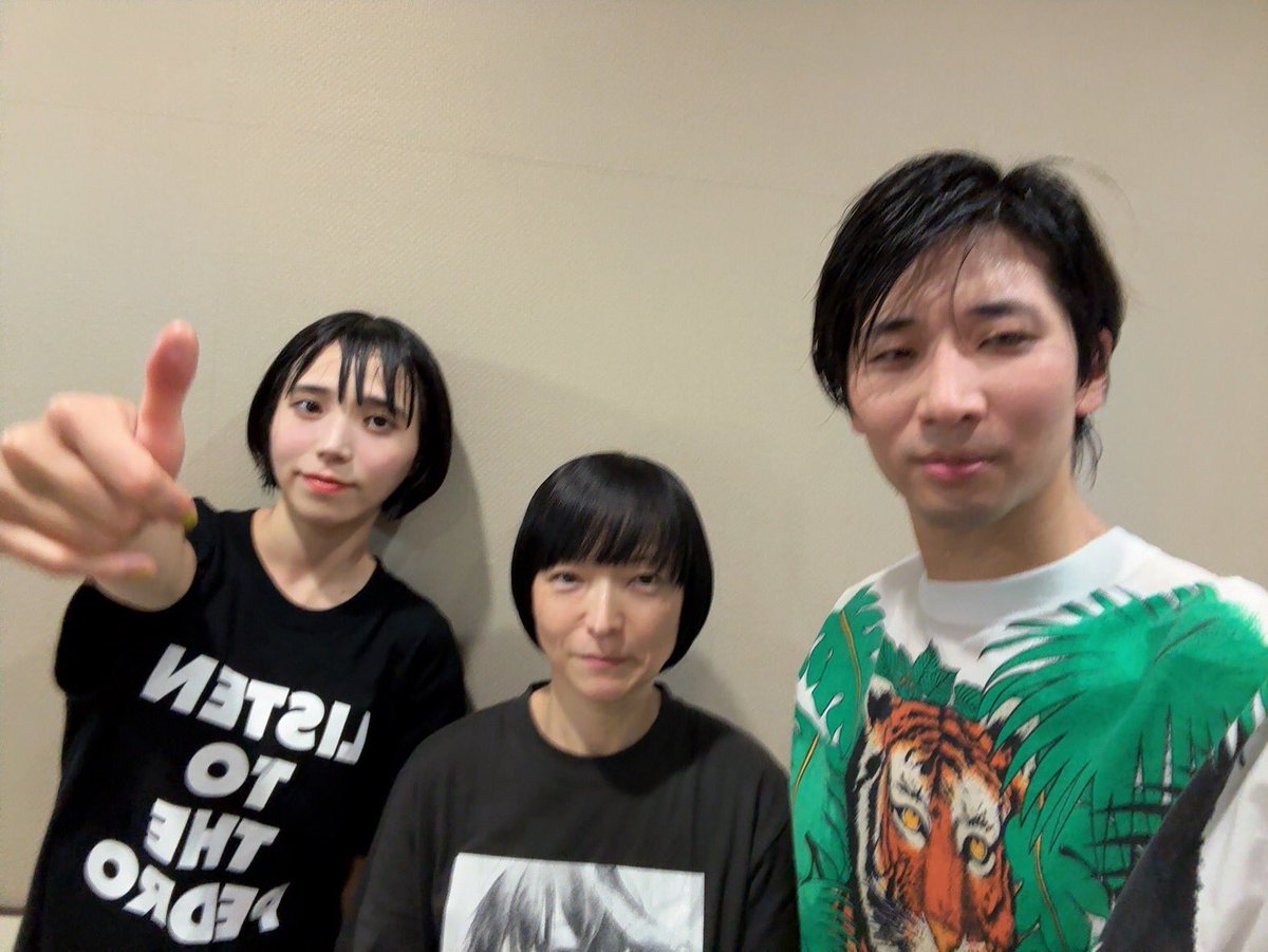 ART-SCHOOL 25周年トリビュートライブ Zepp DiverCityで熱演 アユニ・D