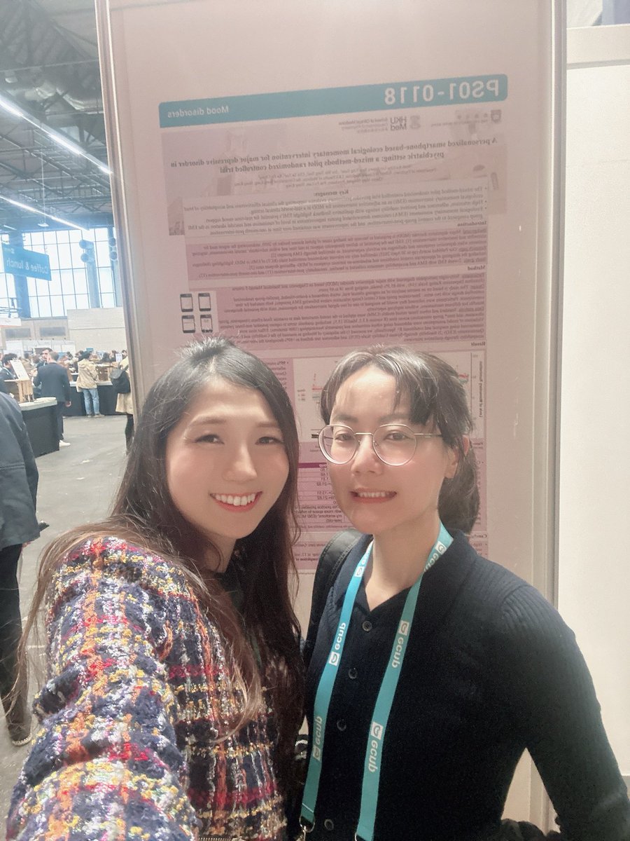 lokaying's tweet image. Happy to be presenting the #research work of my team of an experience sampling study in #depression at the 38th ecnp Congress in Amsterdam this weekend! and 📸with very supportive peers and mentors from #HongKong 🇭🇰 who’re passionate in #mentalhealth advances @ecnptweets Day 1