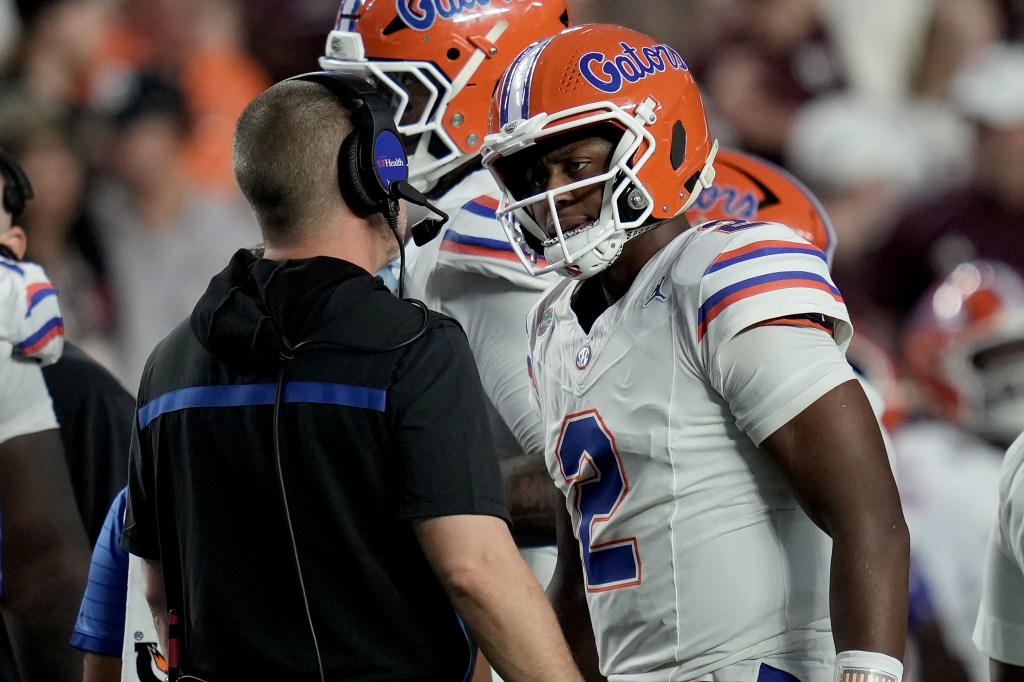 osgators's tweet image. Five things learned from UF loss at Texas A&amp;amp;M: DJ fed up, ‘D’ doesn’t show up trib.al/Meqf0VC