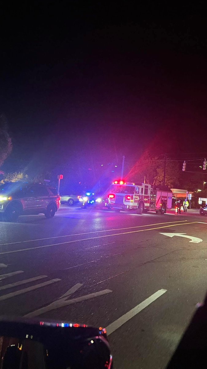 BREAKING: 4 dead and at least 20 injured in mass shooting at Willie’s Bar &amp; Grill on St. Helena Island, South Carolina

Photo credit: Phyllis Maven