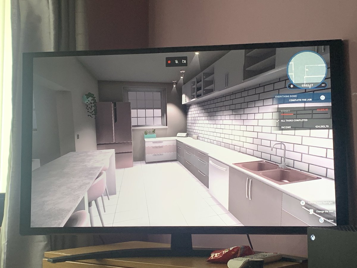 NatalieS157's tweet photo. Just Call Me Miss House Designer! Designing And Flipping Houses On House Flipper! House 26 Part 1☺️😌😁😝🤓🎧🎮👩🏼‍💻🏡🏠🔨🪚🔧🪛🪓🧰💗
#GamerSession #Gameplay #GamerGirl #Xbox  #HouseFlipper #FlippingHouses #CallMeMissHouseDesigner #Designer #MoonriseBay #ApartmentDLC #ModernStyle https://t.co/QIEipxJLwT