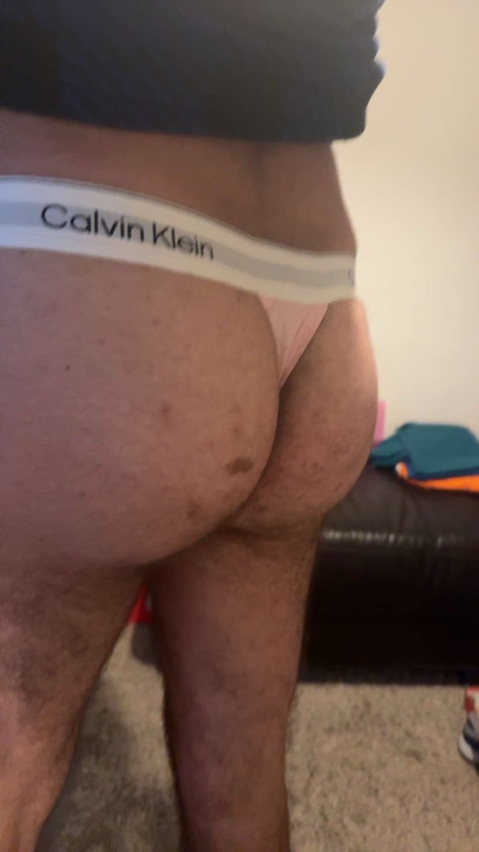 norrhwestundies's tweet photo. One of my new thongs bit of pink for the day 
#gay #thong #pink #hairy #bulge https://t.co/GaPymPu5Qk