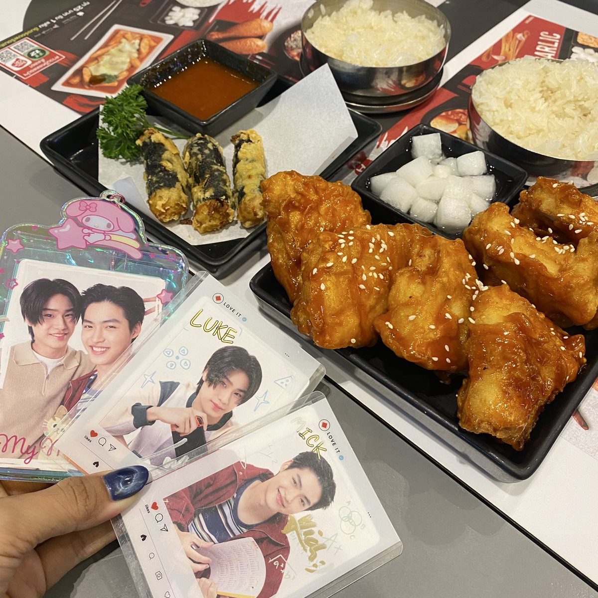 halfmyhppness's tweet image. Wherever it is, I&apos;m always with LukeMick 😚🤤🤩