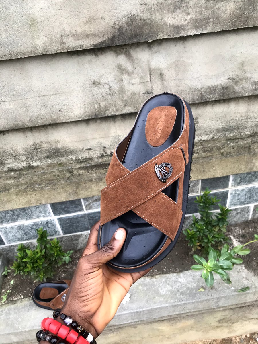 PrinceE0422's tweet photo. @Teeniiola I will love a car but I prefer to speak a contract to supply 5000 footwear because I know I can💯🪡🪡🔥✅

So I speck it into existence 

Whatsapp: 07025658687 https://t.co/8VVEg5uH2f