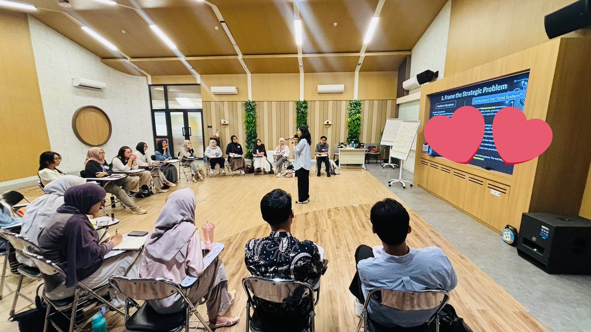 Bening *ੈ‧₊ tweet media