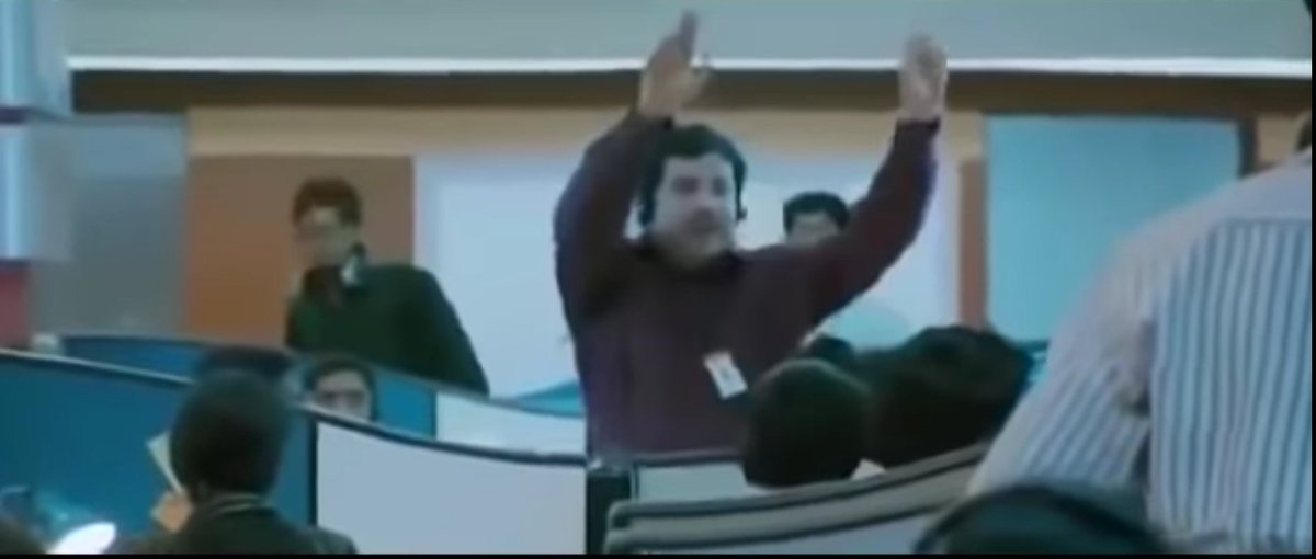 itz_Niks's tweet image. அதெல்லாம் இல்லை
அரசன் பட சூட்டிங் வராமல் படுத்து இருப்பான் அவனை எழுப்பனும்ன்னு யாரோ புரளி பரப்பி விட்டுட்டாங்க...