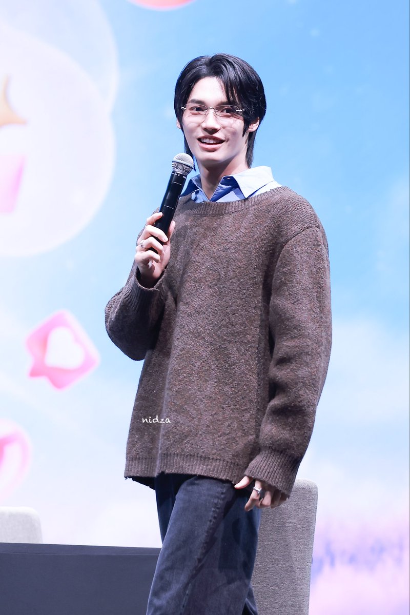 NIDZA7822's tweet image. วินเม 🫶 

#GMMTVFANIVAL
#winmetawin #METAA
@winmetawin @metaa_gmmtv