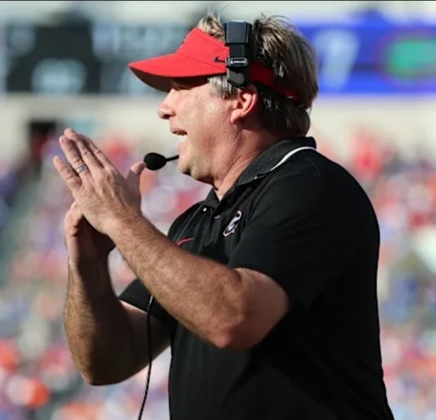 <a href="/CollegeGameDay/">College GameDay</a> <a href="/OleMissFB/">Ole Miss Football</a> <a href="/GeorgiaFootball/">Georgia Football</a> <a href="/baileyzimmerman/">⚡️Bailey Zimmerman⚡️</a> <a href="/lukecombs/">Luke Combs 🎤</a> Everybody clap for Georgia getting gameday