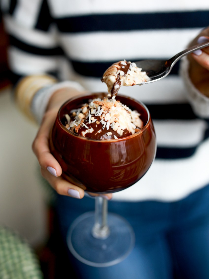 Sweet spots you don't want to miss 🍦 

15 Iconic Newport Desserts You Need To Try: bit.ly/4pUaCkn