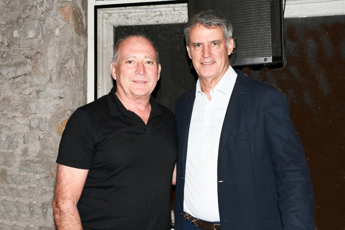 Gracias a todos los que nos acompañaron en Balcarce en la cena solidaria organizada por los amigos de la Fundación Fangio, con el objetivo de recaudar fondos para una nueva sala de pediatría en el Hospital Subzonal.

Muy buenas preguntas y un lindo intercambio acerca de las