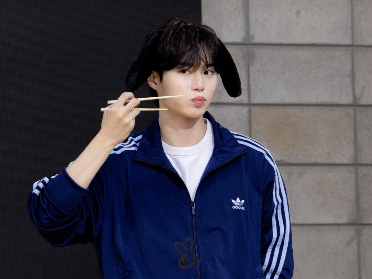 and i will eat him like a dumpling 🥟