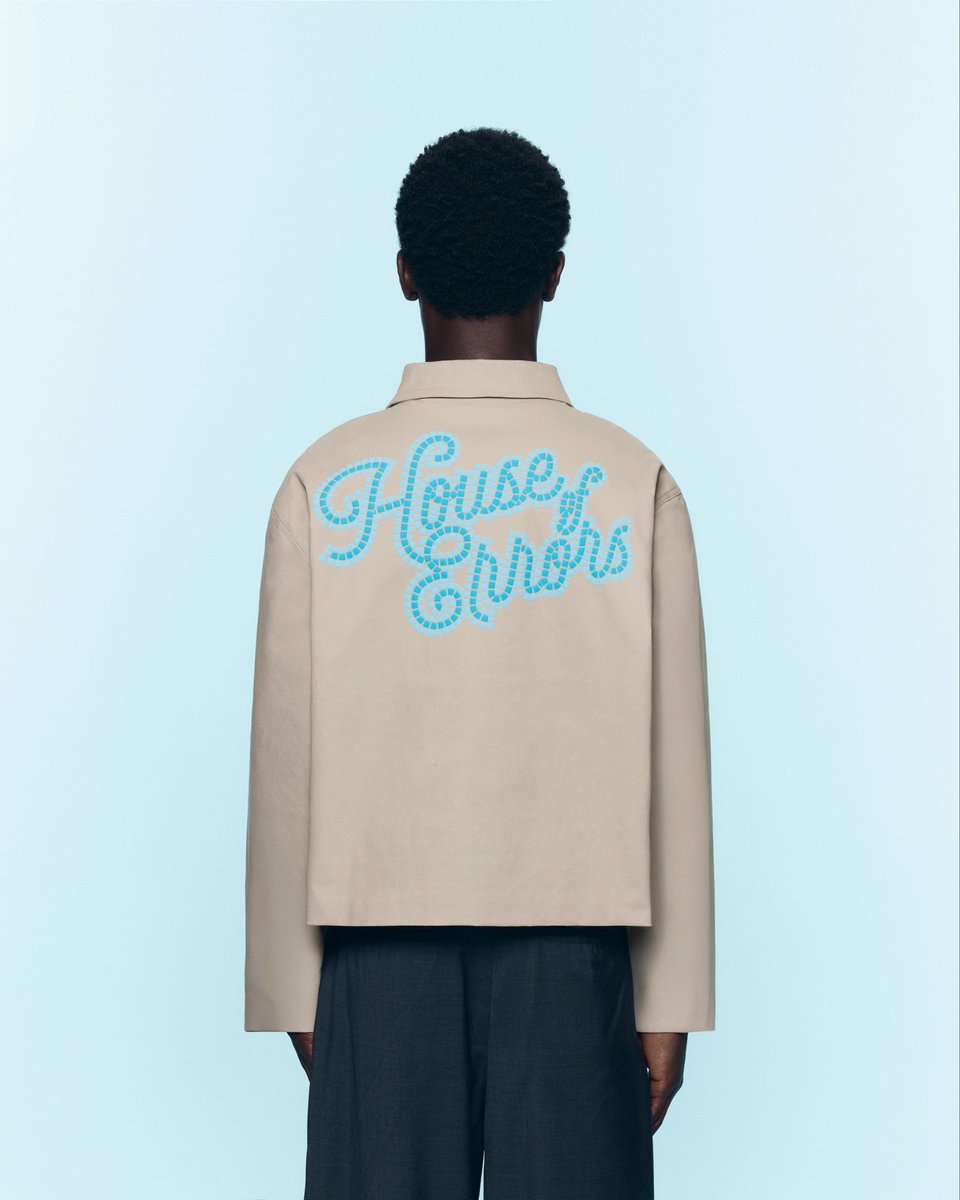 The Mosaic Work Jacket is available now!

The mosaic artwork rises from the fabric through puff printing.