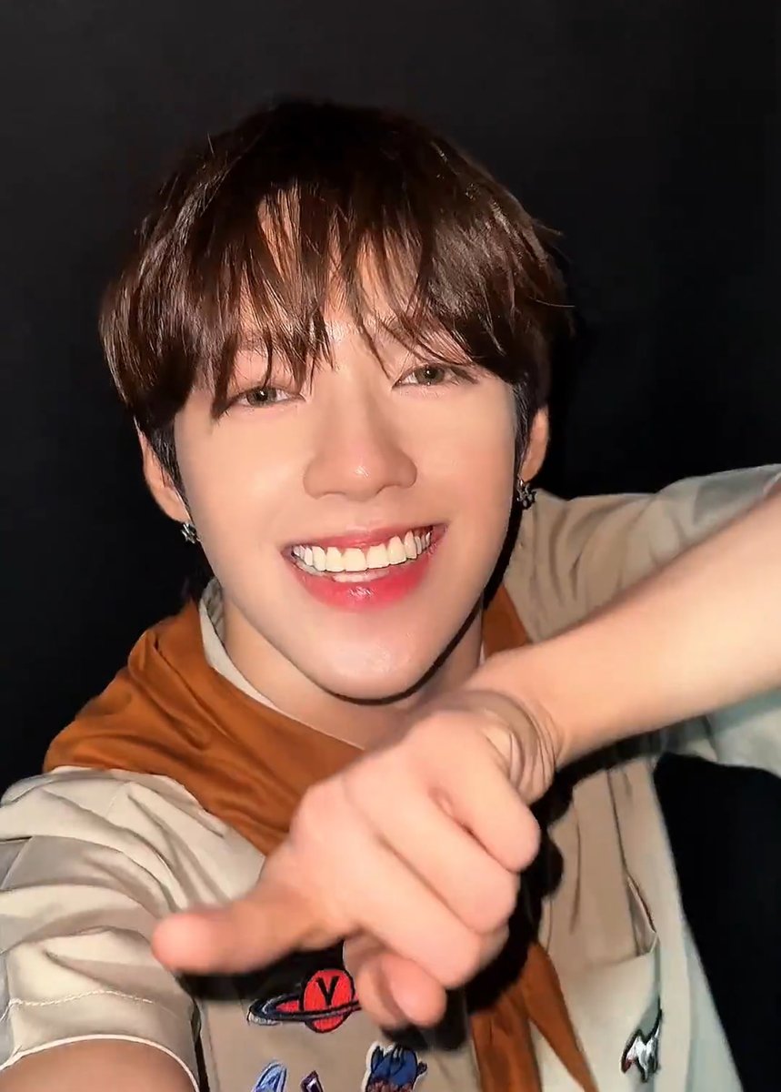 he looked so happy these days and thats the whole point. just him being the happiest baby ever!! 

happy JL = happy life ❤️‍🩹