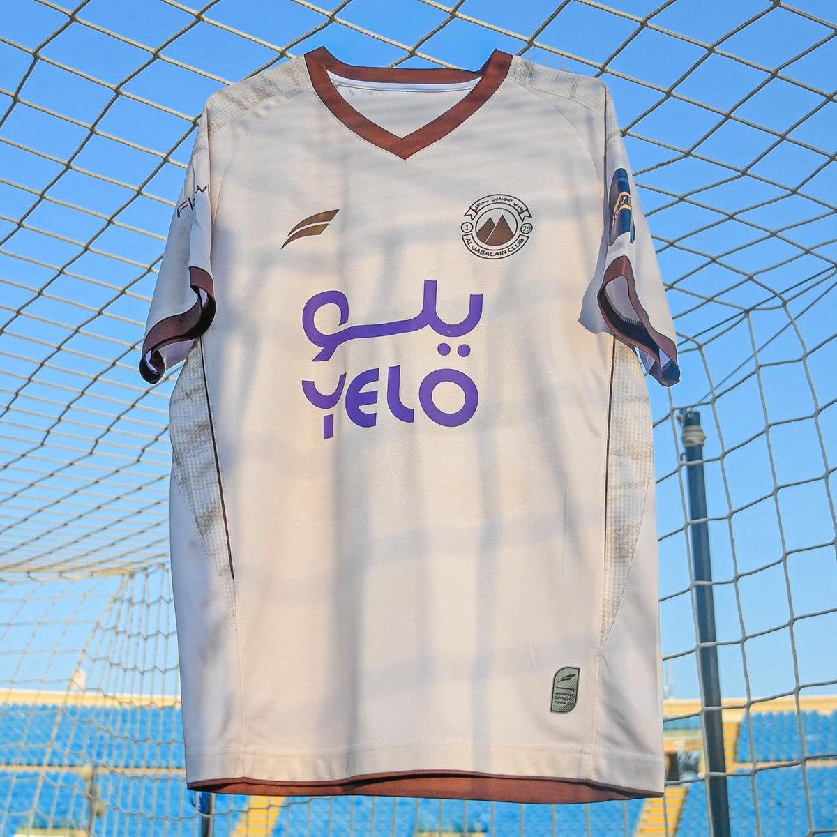 bayt_aljabalin's tweet image. طقم &quot;الادهم&quot; لمواجهة سكري القصيم 🟤⚪️

#الجبلين | #دوري_يلو | #الى_روشن | #الجندل_الجبلين