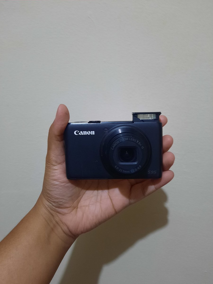WTS WTB digicam tweet media
