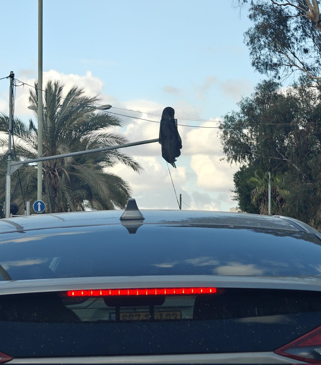 הצעד החדש של ראש עיריית פתח תקווה - סוהרסנים שימצצו את הנפש שלנו אם ננסה לצאת מהעיר!!