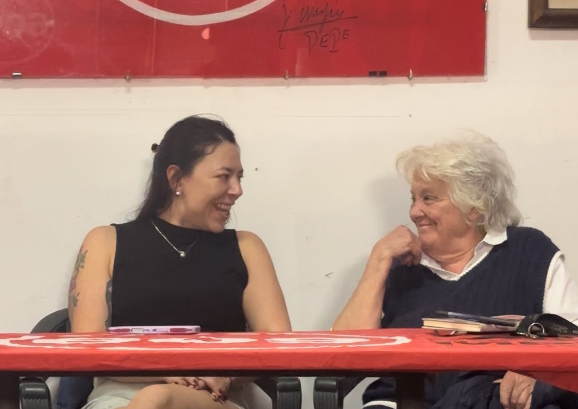 Ayer estuvimos hablando del presupuesto nacional en Peñarol. Preciosa actividad organizada por el zonal G del <a href="/MPP609/">MPP 609</a> y la barra de <a href="/GurisesMPP/">Gurises MPP</a>