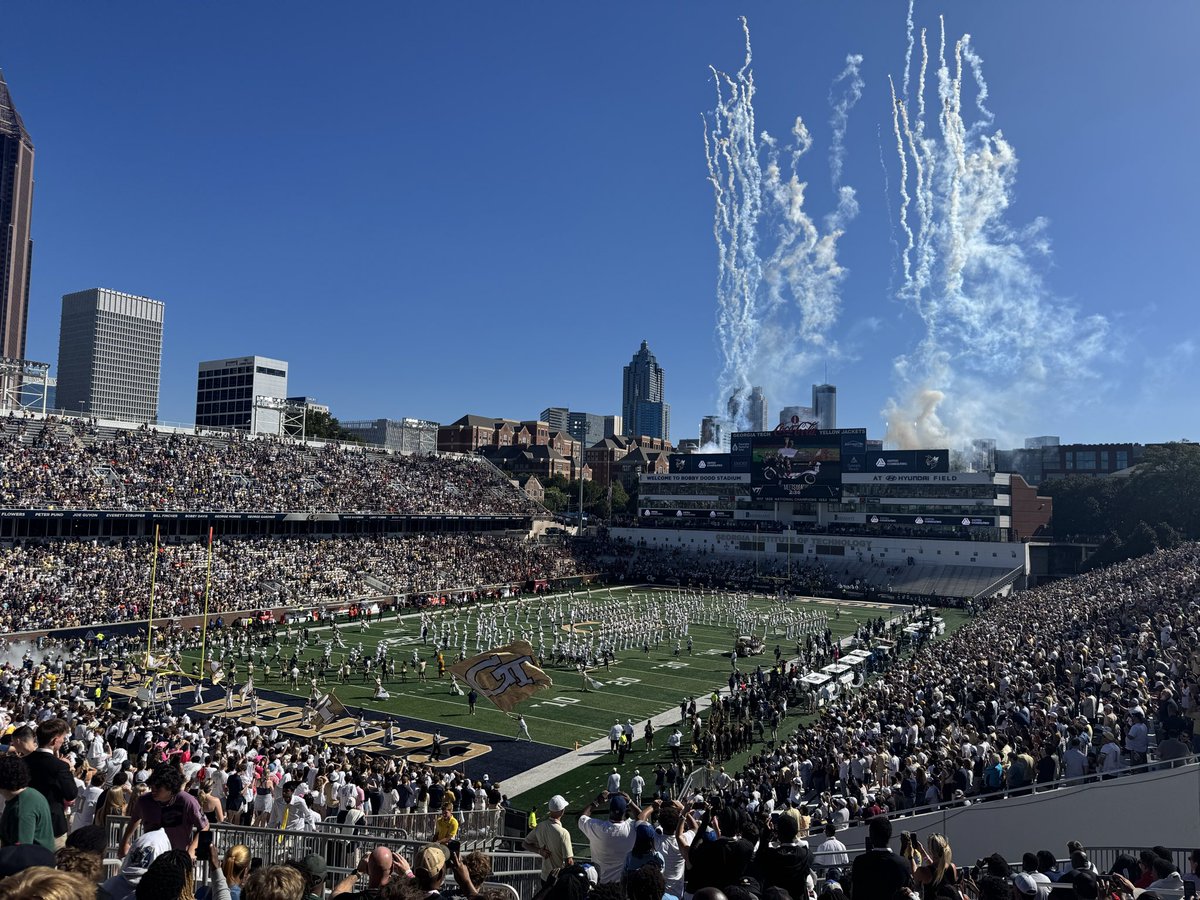 Had a great day in Atlanta with <a href="/GeorgiaTechFB/">Georgia Tech Football</a>! Huge thanks to <a href="/CoachTimSalem/">Tim Salem</a> for the invite. Had a great time on campus and hope to be back soon!

<a href="/CoachDougHix/">Doug Hix</a> <a href="/Kahlil_Mckenzie/">Kahlil McKenzie Jr.</a> <a href="/steverausch17/">Rausch Kicking</a>
