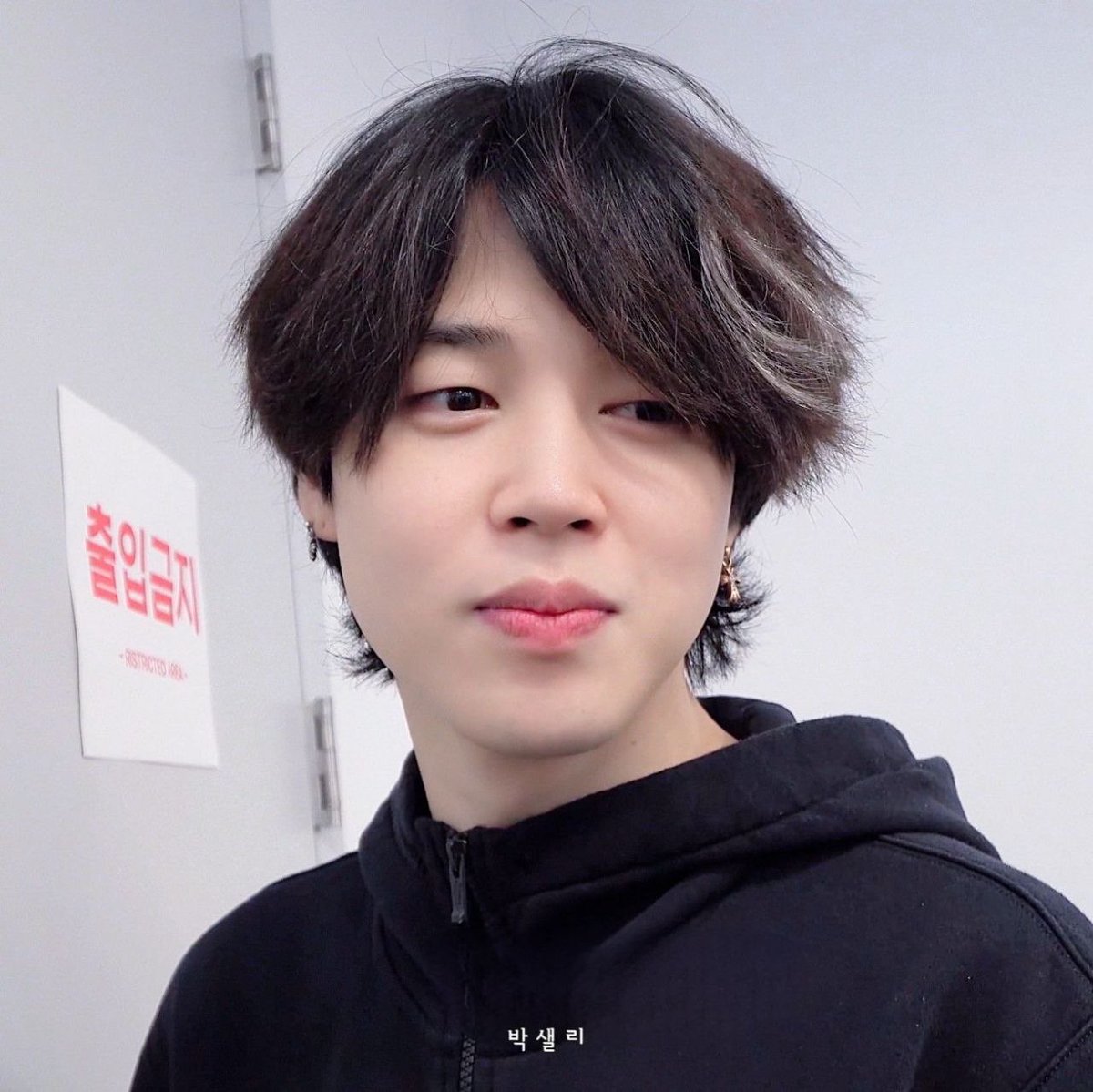 HAPPY BIRTHDAY JIMIN 🎂
#HappyJiminDay 
#OurMuseJimin
#30YearsofLove
