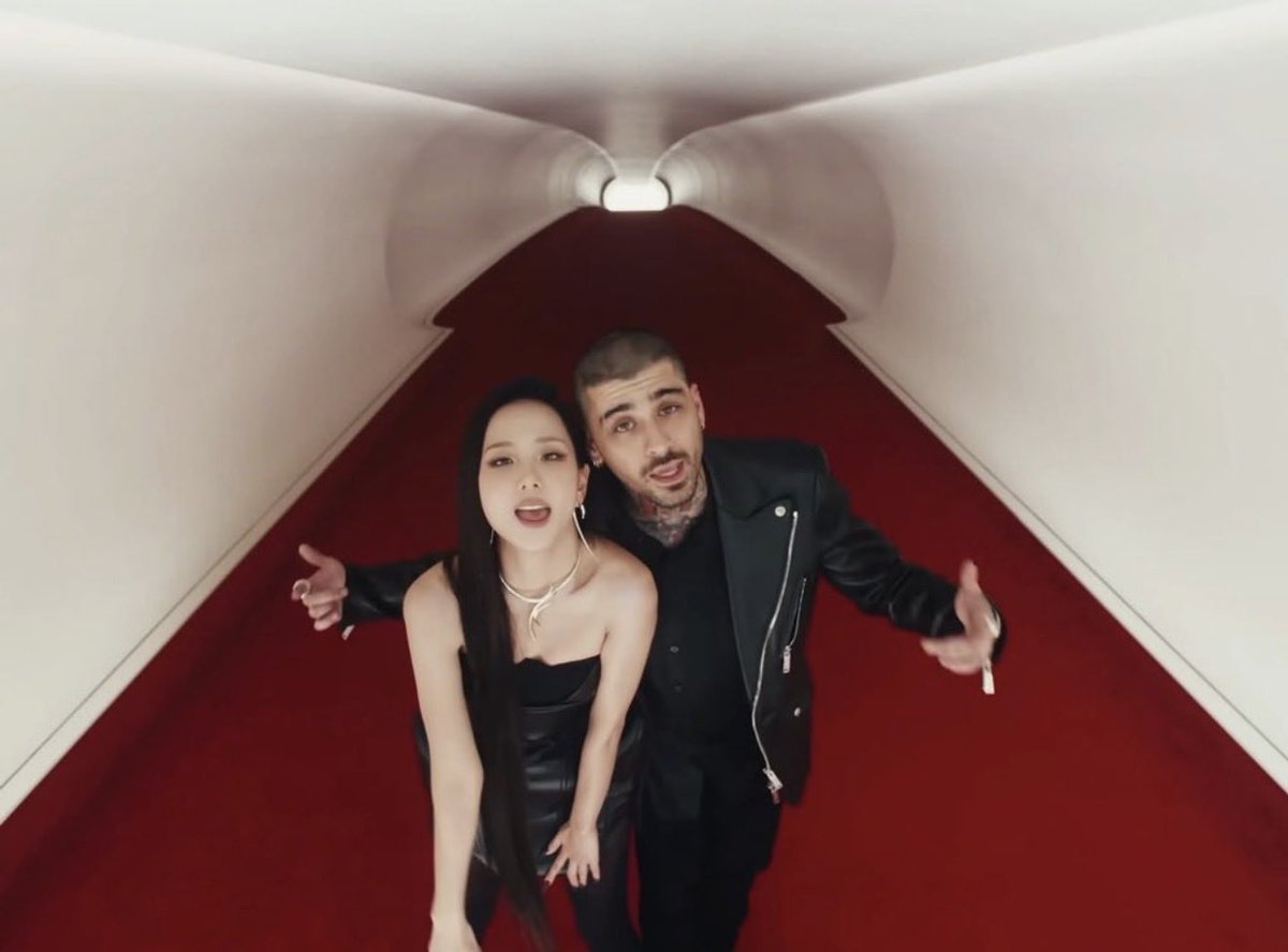 ZJMCRAVE's tweet image. drop your spotify link for ‘eyes closed’!!

It helps with autoplay.

Goal: 200 replies!!!